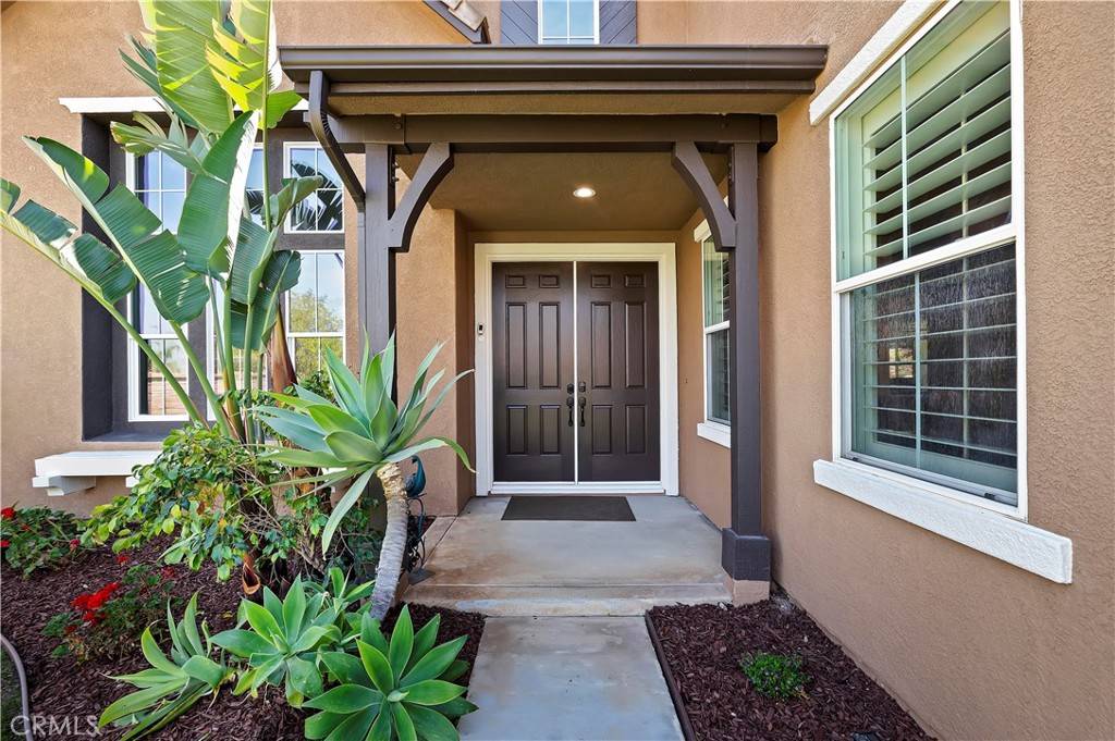 Corona, CA 92883,1560 Vandagriff WAY