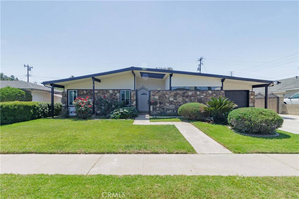 Corona, CA 92882,1080 Alta Loma DR