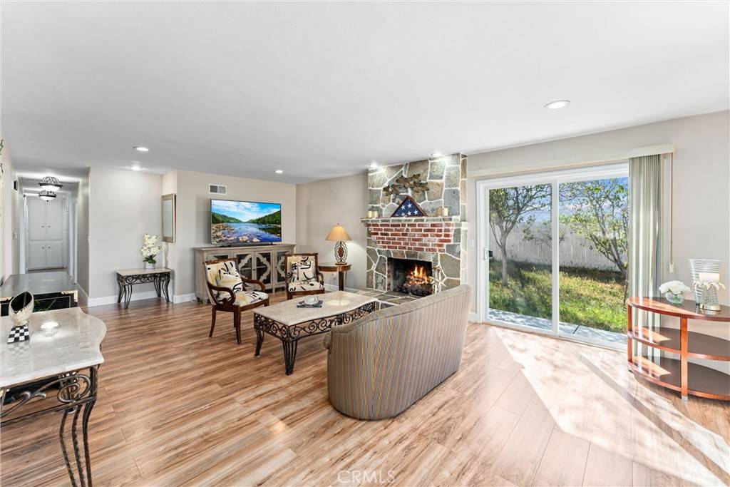 Corona, CA 92879,536 San Miguel DR