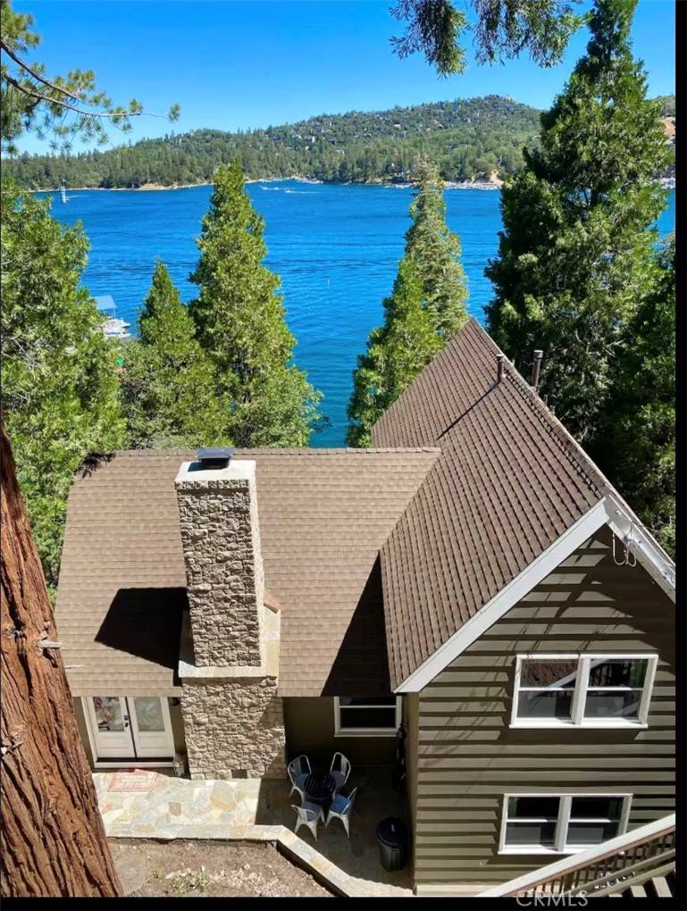 Lake Arrowhead, CA 92352,28898 Palisades DR