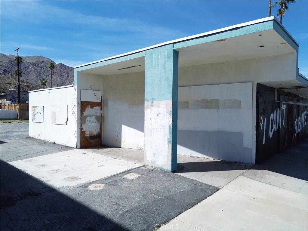 Palm Springs, CA 92262,311 N Indian Canyon DR