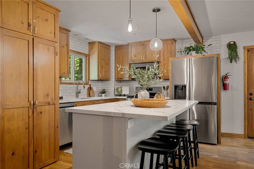 Cedar Glen, CA 92321,29387 Lake View DR