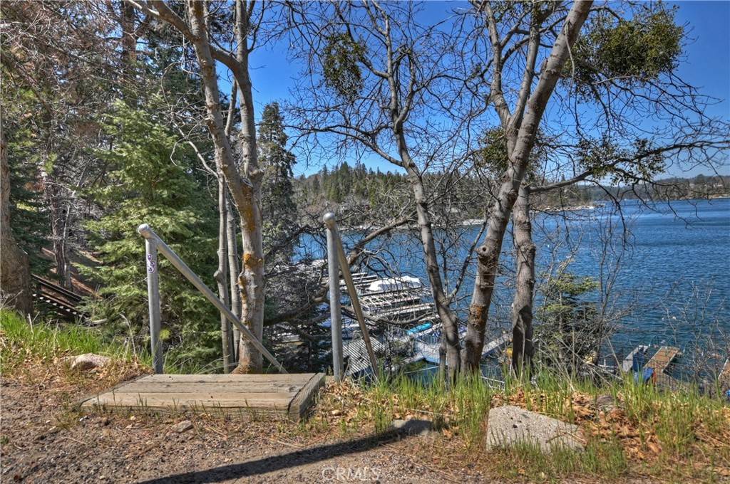 Lake Arrowhead, CA 92353,0 S611A