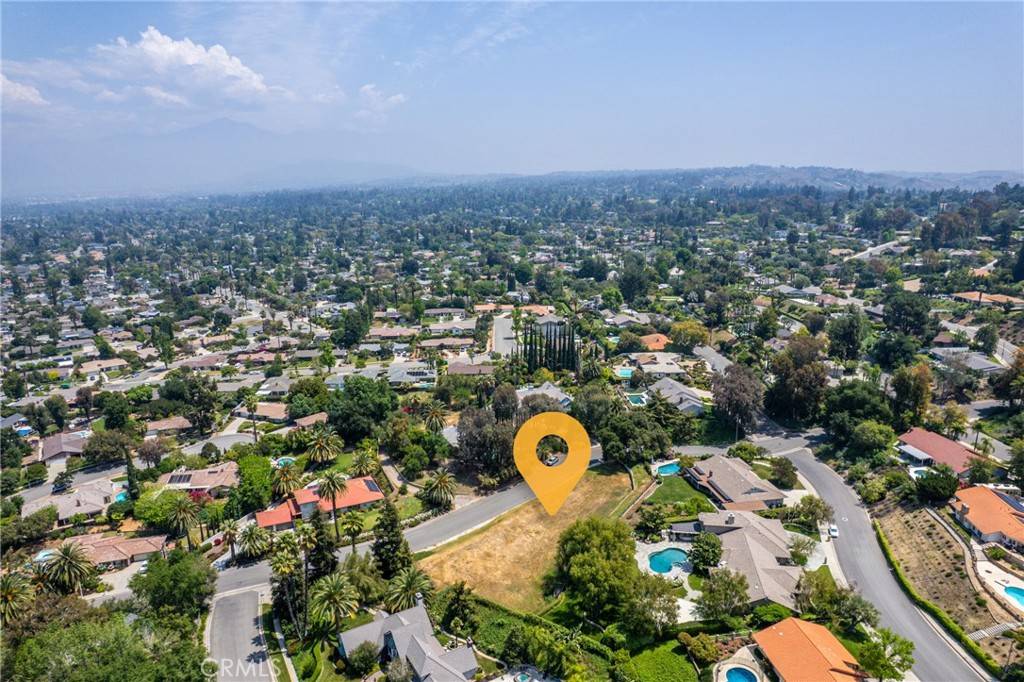 Redlands, CA 92373,0 Sunnyside AVE