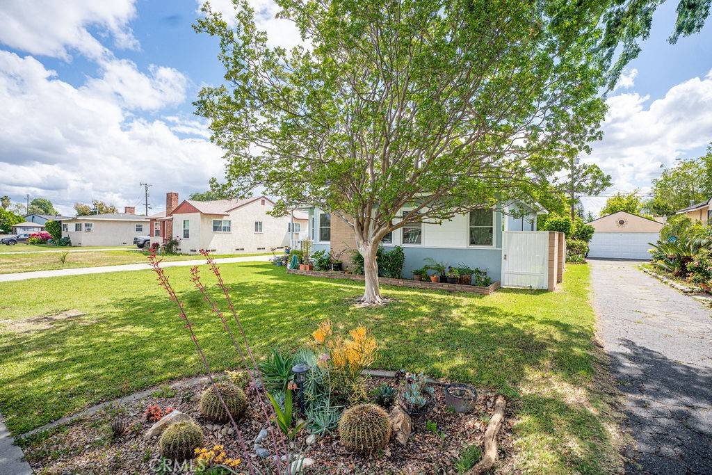 West Covina, CA 91790,2304 W Macdevitt ST
