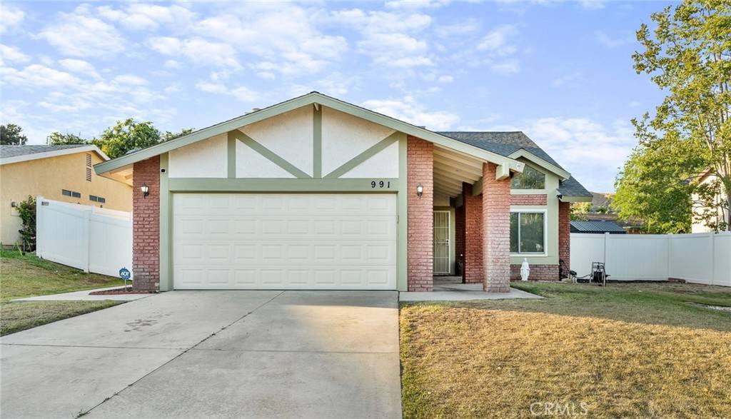 Banning, CA 92220,991 W King ST