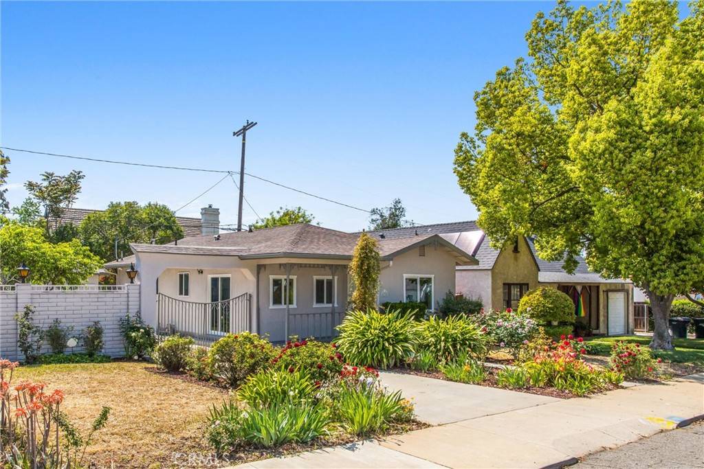Redlands, CA 92373,636 Harding DR