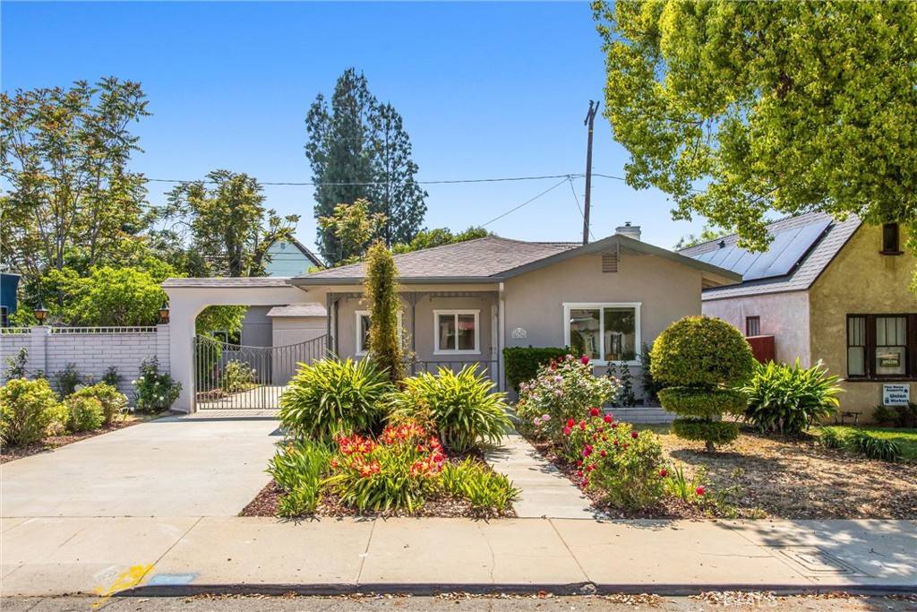 Redlands, CA 92373,636 Harding DR