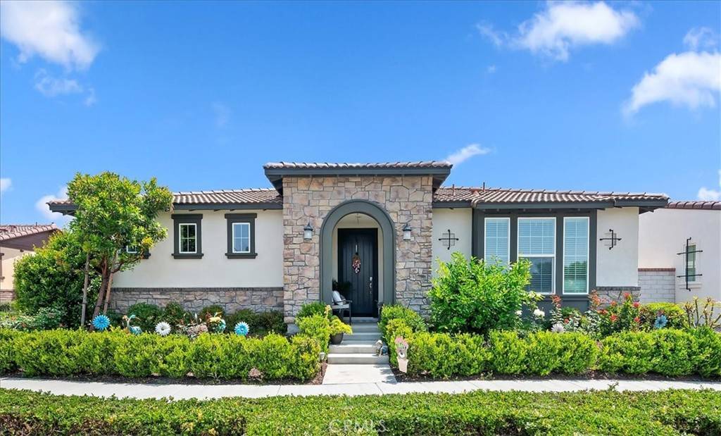 Ontario, CA 91761,4551 S Luna Privado