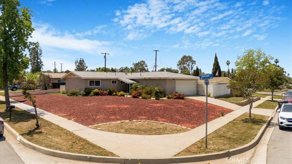 Redlands, CA 92374,327 Naomi ST