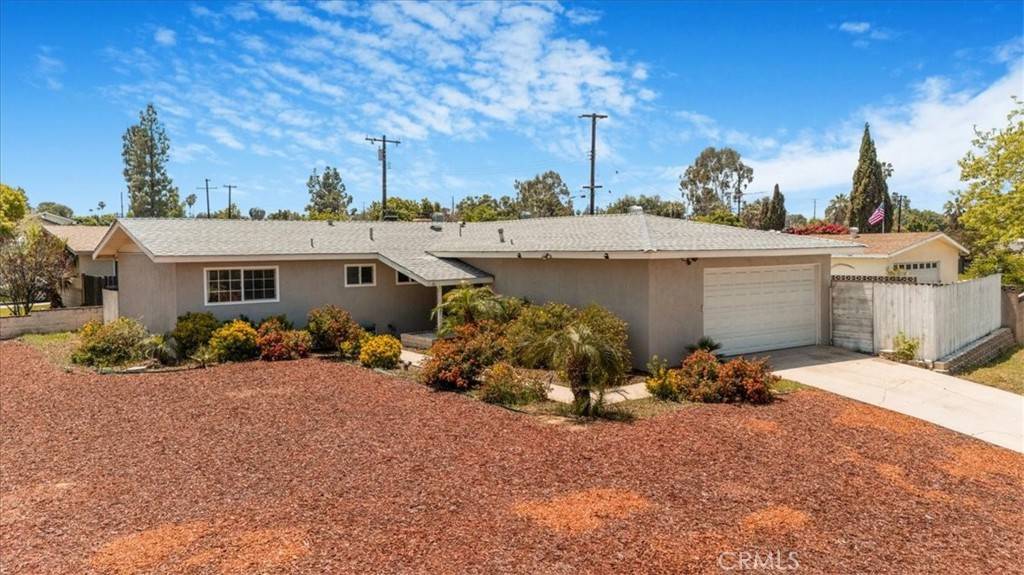 Redlands, CA 92374,327 Naomi ST