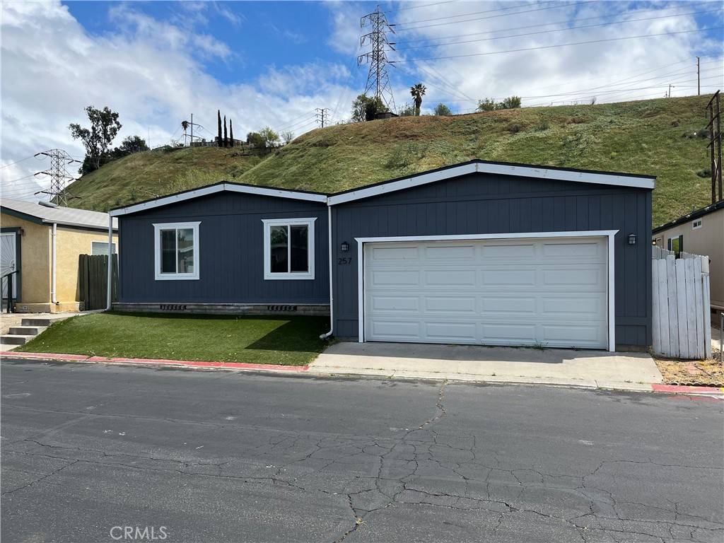 Colton, CA 92324,700 E Washington ST #257