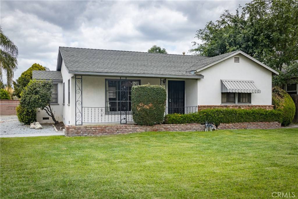 Redlands, CA 92373,10609 Mountain View AVE