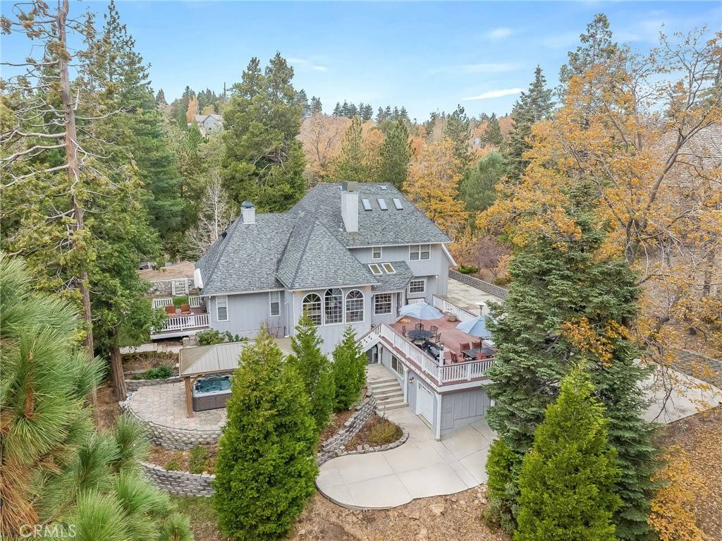 Lake Arrowhead, CA 92352,26122 Augusta DR