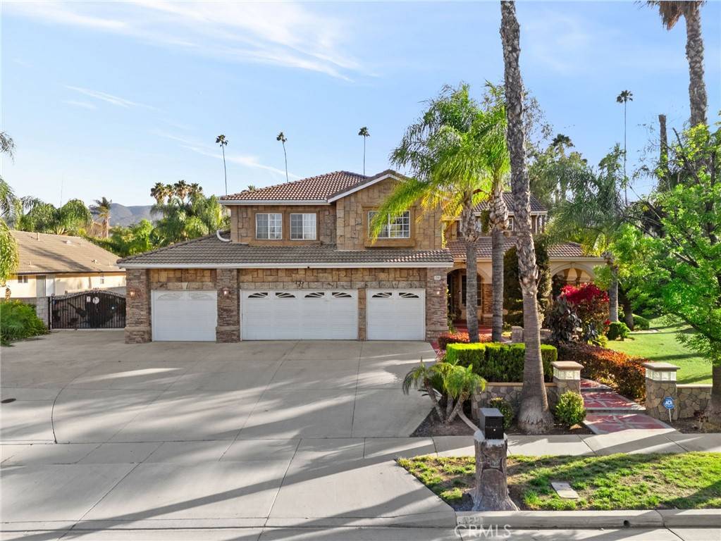 Corona, CA 92881,922 Armata DR