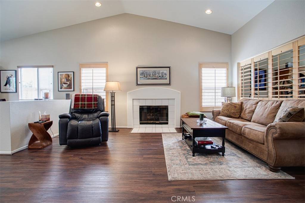 Corona, CA 92881,135 Paperbirch CIR