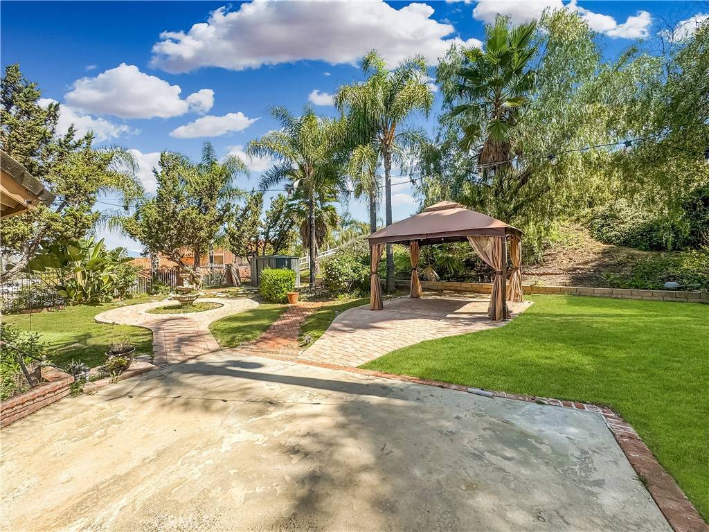 Rowland Heights, CA 91748,2366 Pepperdale DR