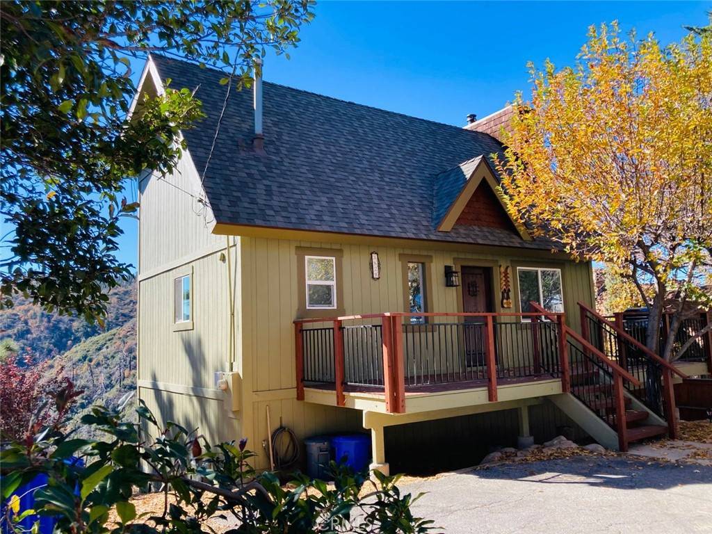 Lake Arrowhead, CA 92352,1620 Edge Cliff DR