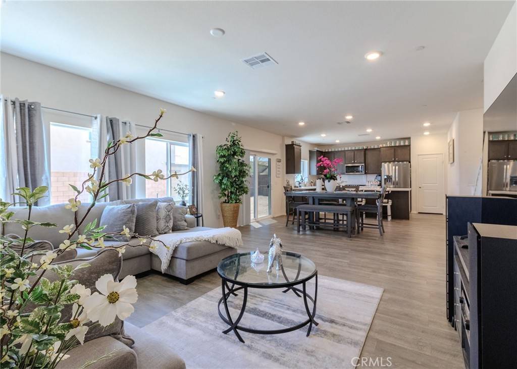Victorville, CA 92394,15451 San Francisco LN