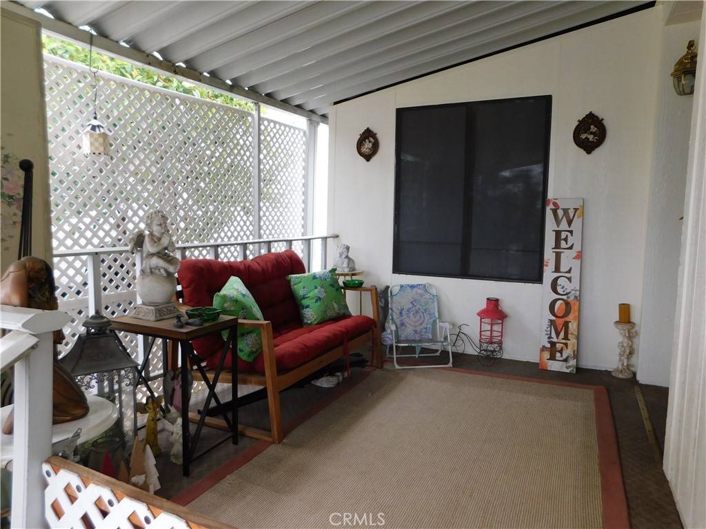 Yucaipa, CA 92399,10622 Bryant ST #77