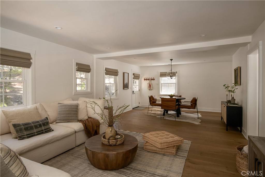 Lake Arrowhead, CA 92385,920 Oak RD