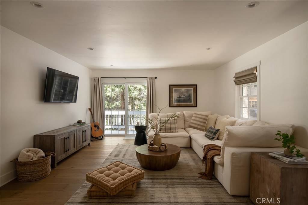 Lake Arrowhead, CA 92385,920 Oak RD