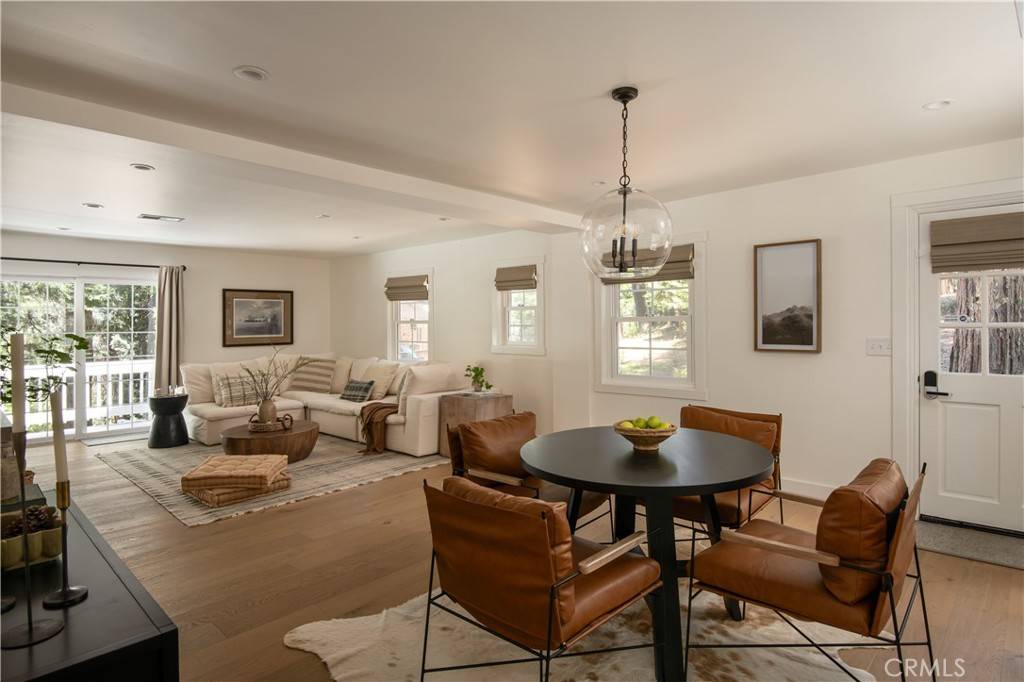 Lake Arrowhead, CA 92385,920 Oak RD