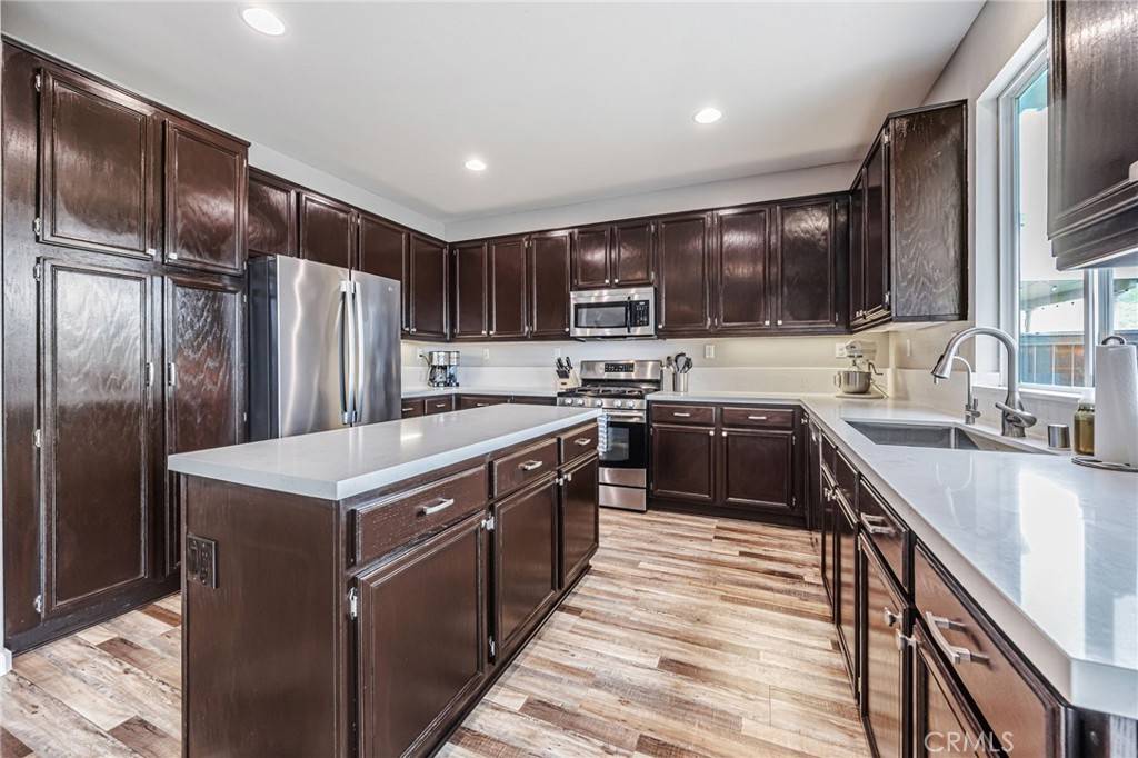 Moreno Valley, CA 92555,28169 Arborglenn DR