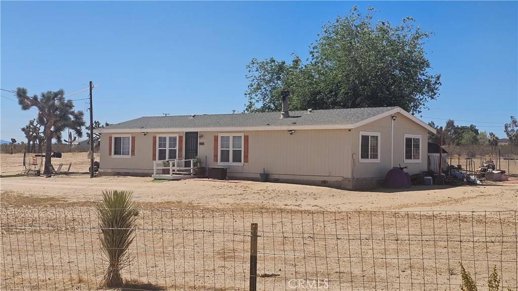 Phelan, CA 92371,6833 South ST