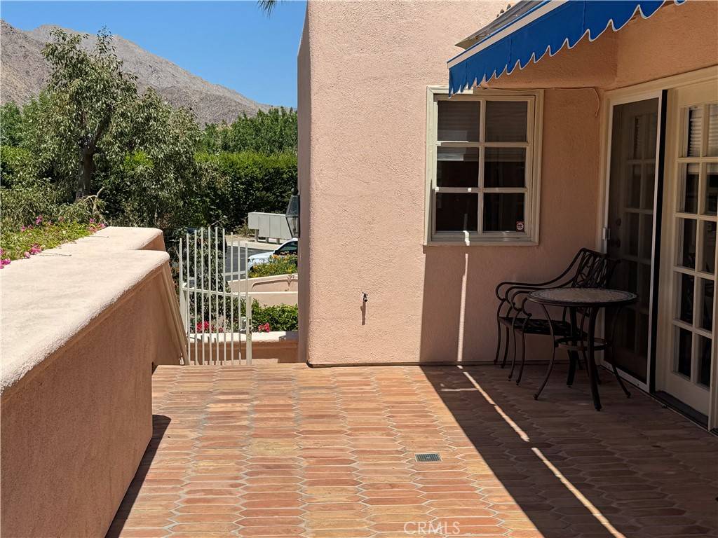 Palm Springs, CA 92262,500 E Amado RD #119