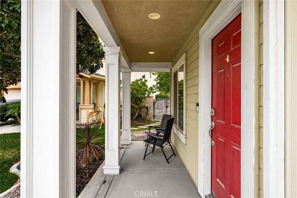 Corona, CA 92883,25149 Dogwood CT