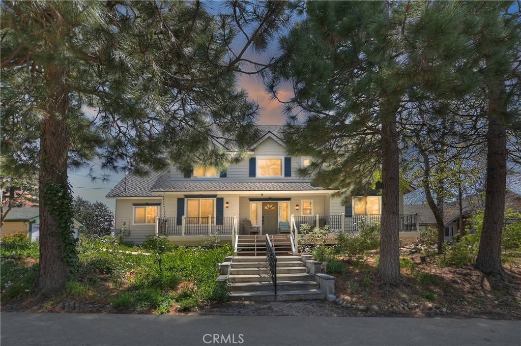 Lake Arrowhead, CA 92352,27513 St Bernard LN