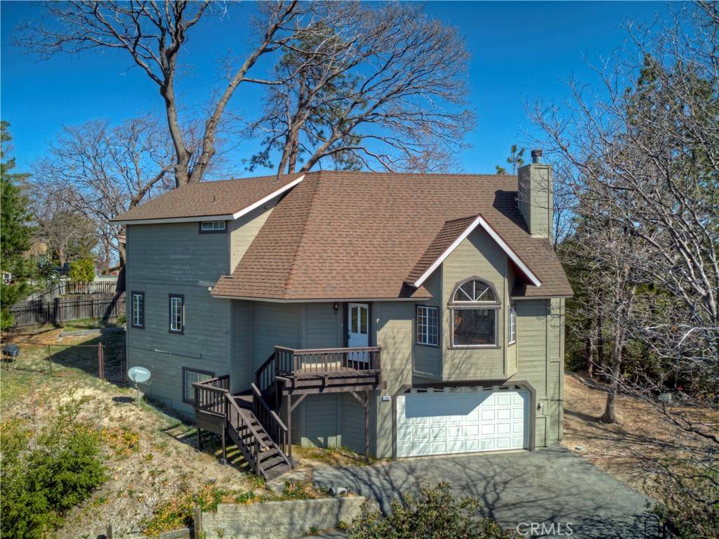 Lake Arrowhead, CA 92352,798 Crown DR