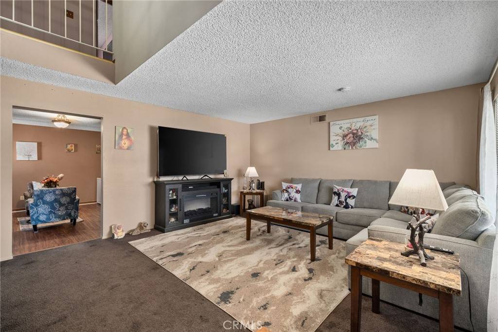 Rialto, CA 92376,756 W Fontlee LN