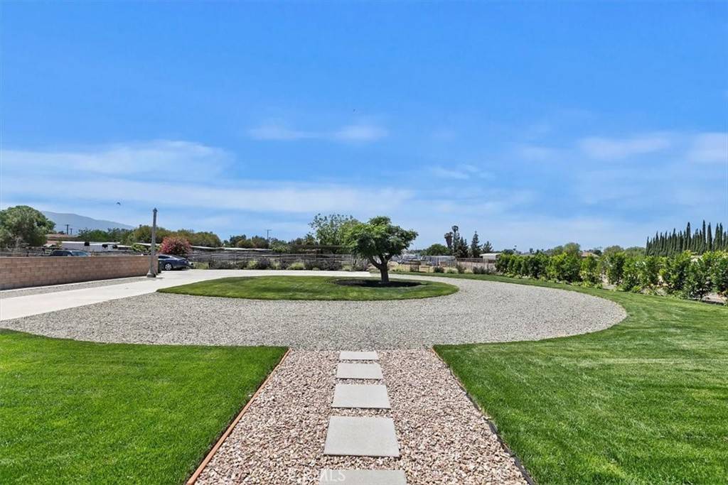 Norco, CA 92860,2040 White Horse LN