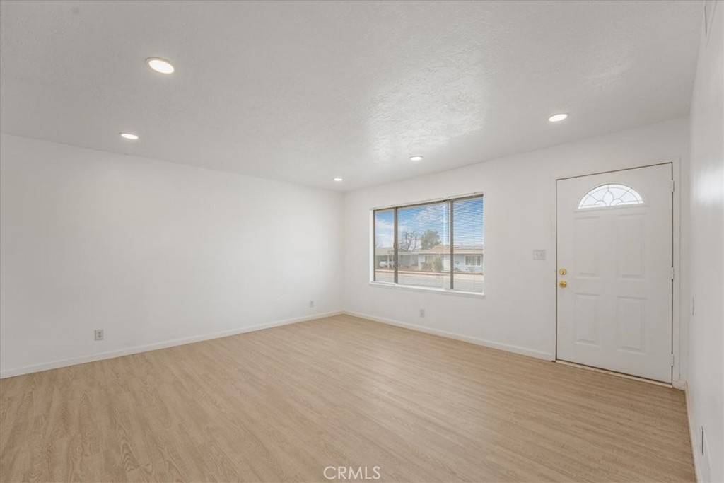 Yucaipa, CA 92399,11629 MADISON ST