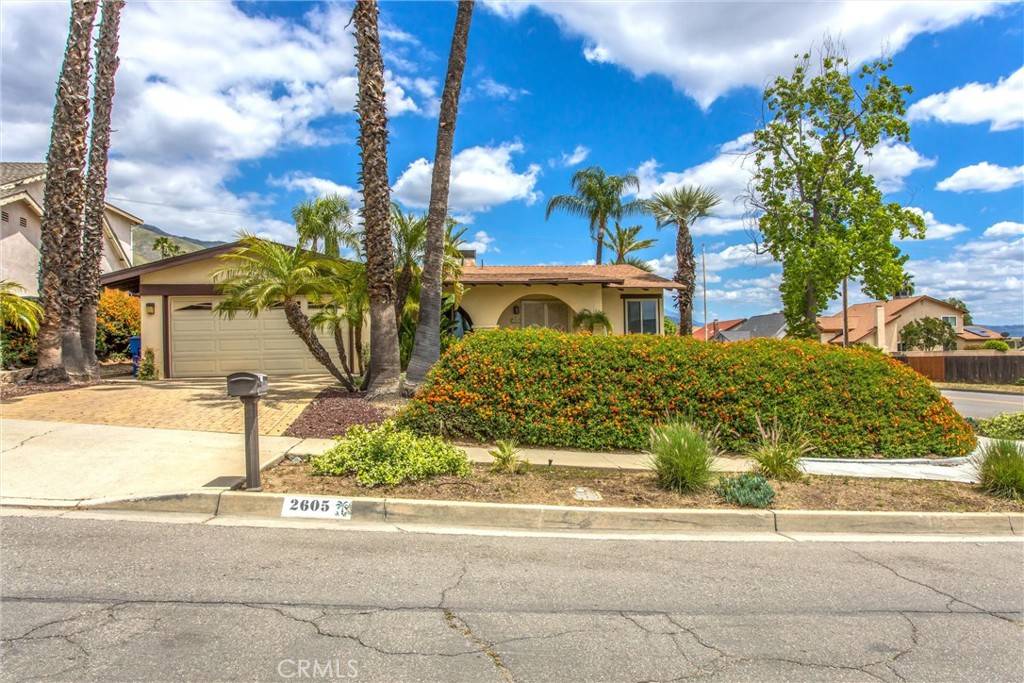 Highland, CA 92346,2605 La Praix ST
