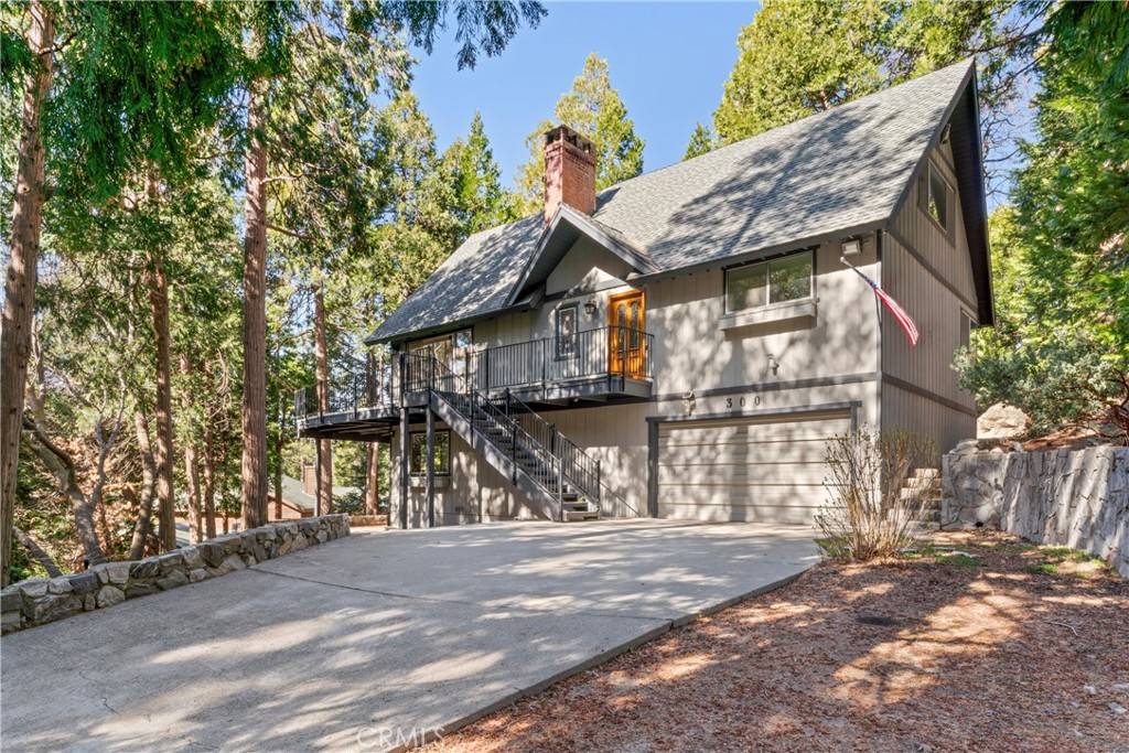Lake Arrowhead, CA 92352,300 Pioneer RD