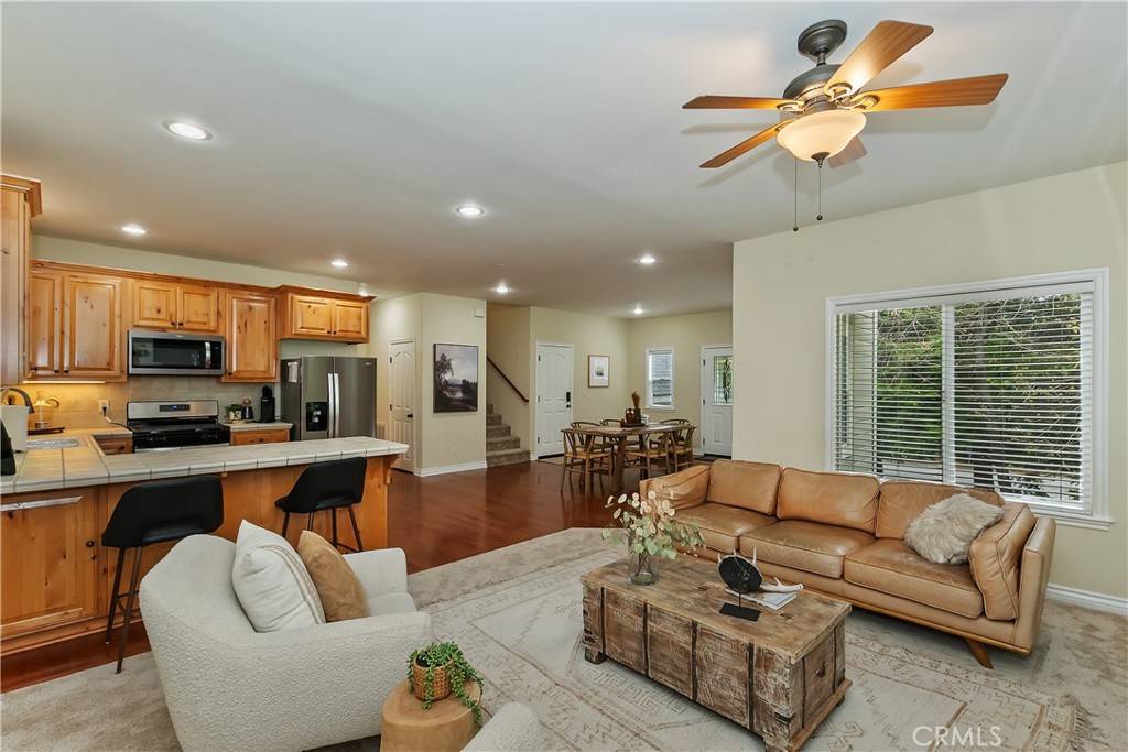 Lake Arrowhead, CA 92352,28589 Shenandoah DR