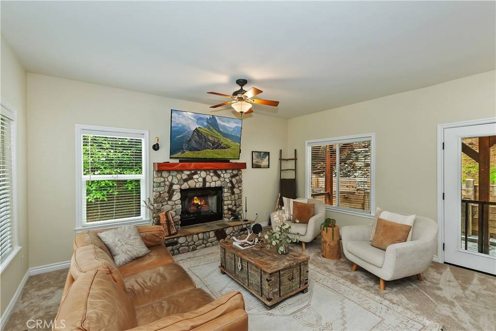 Lake Arrowhead, CA 92352,28589 Shenandoah DR
