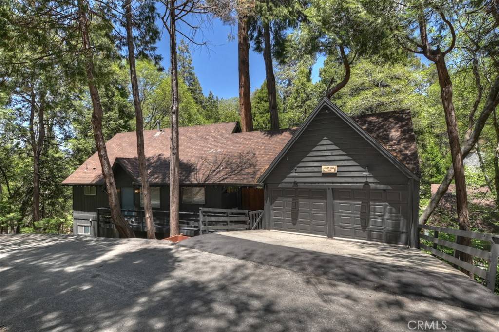 Lake Arrowhead, CA 92352,309 Golden LN