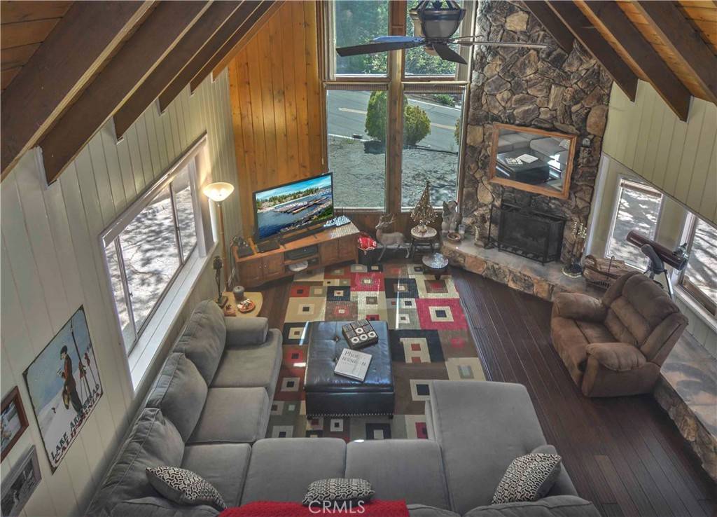 Lake Arrowhead, CA 92352,1353 Golden Rule LN