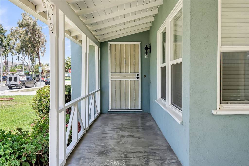 Riverside, CA 92506,5942 Birch ST