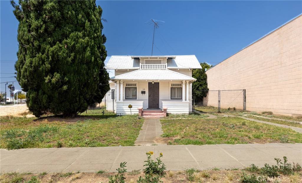 Rialto, CA 92376,124 S Olive AVE
