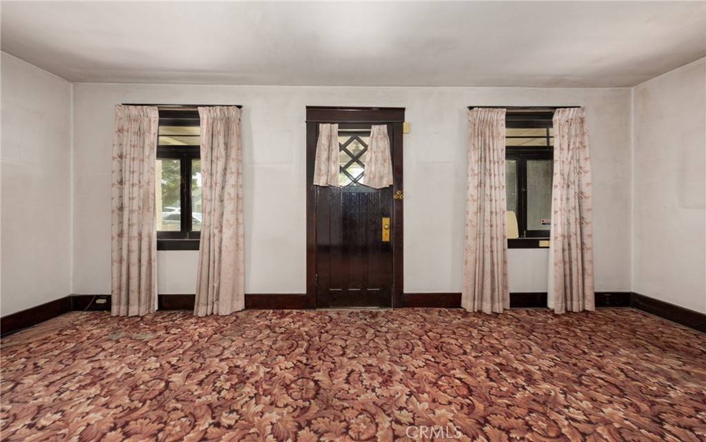 Rialto, CA 92376,124 S Olive AVE
