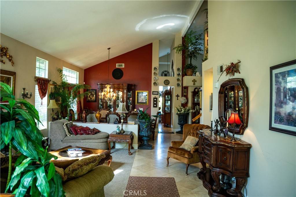 Corona, CA 92882,1551 Dominguez Ranch RD