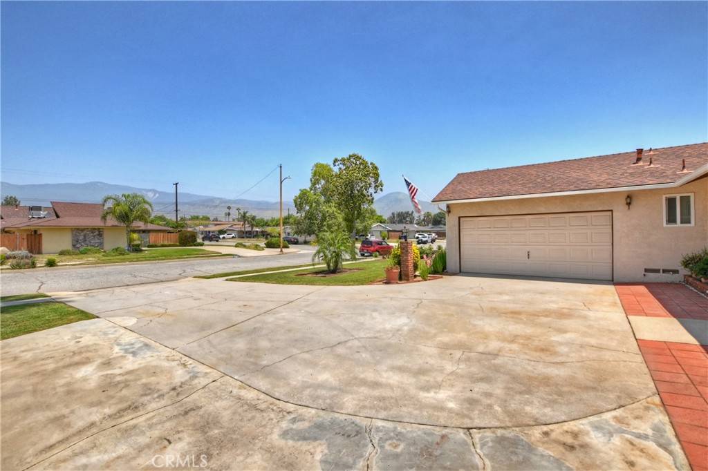 San Bernardino, CA 92404,1255 E 25th ST