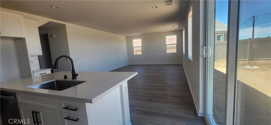 Hesperia, CA 92345,17426 Whiskey Mountain