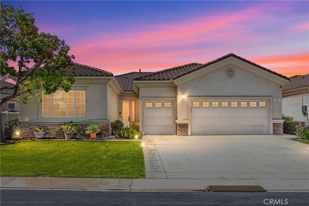 Beaumont, CA 92223,967 Hidden Oaks