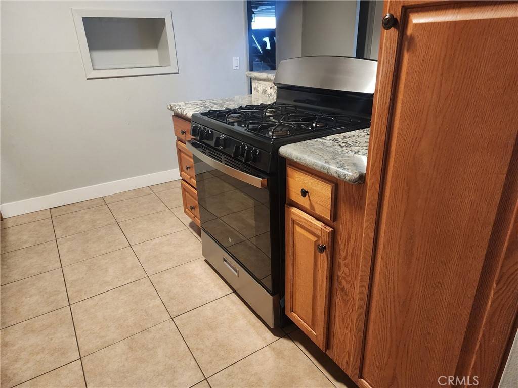 Riverside, CA 92503,4877 Jackson ST #C